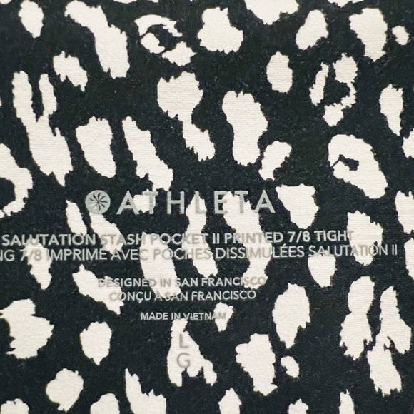 Printed Athleta Salutation Stash 7/8 - Picture 2 of 5